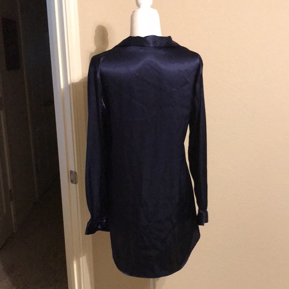 Victoria’s Secret- navy blue sleep shirt; button closure in the front - size M - Picture 4 of 6